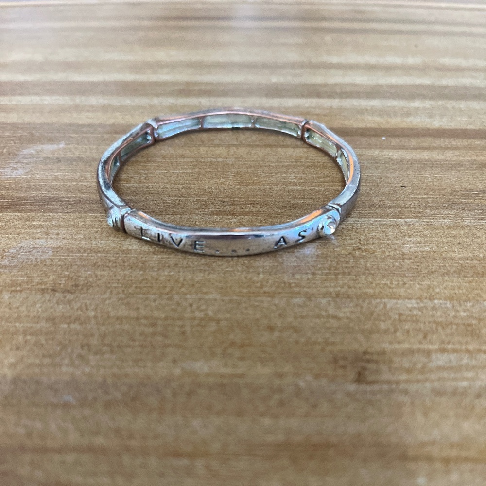 Stretch band bracelet - "Live ... as though heaven is on earth"
